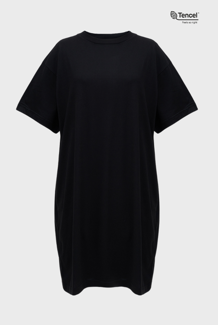 Maro T-Shirt Dress in Black