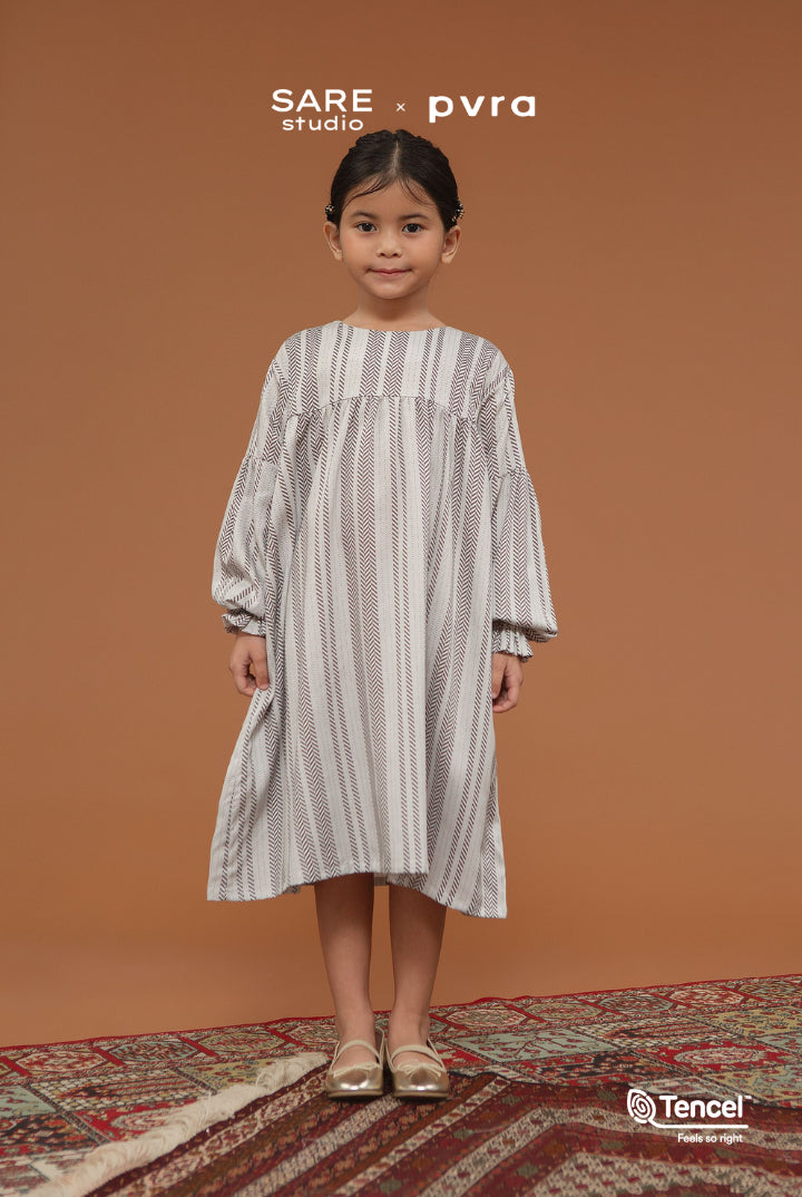 Liran Kids Babydoll Dress in Stone Woven