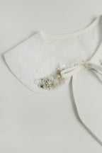 Kenanga Collar in White