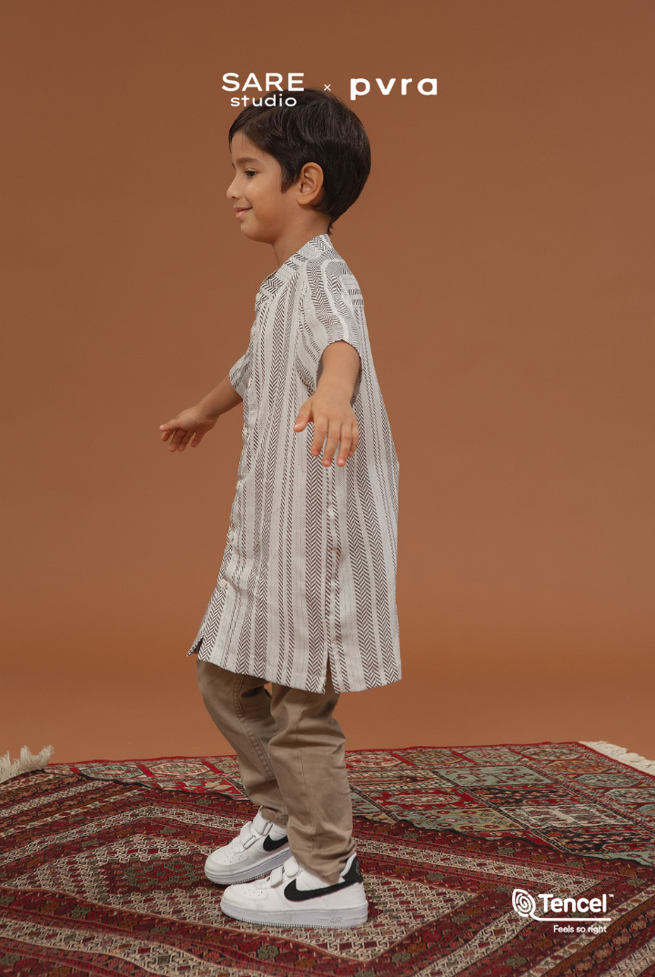 Buji Kids Stand Collar Shirt in Stone Woven