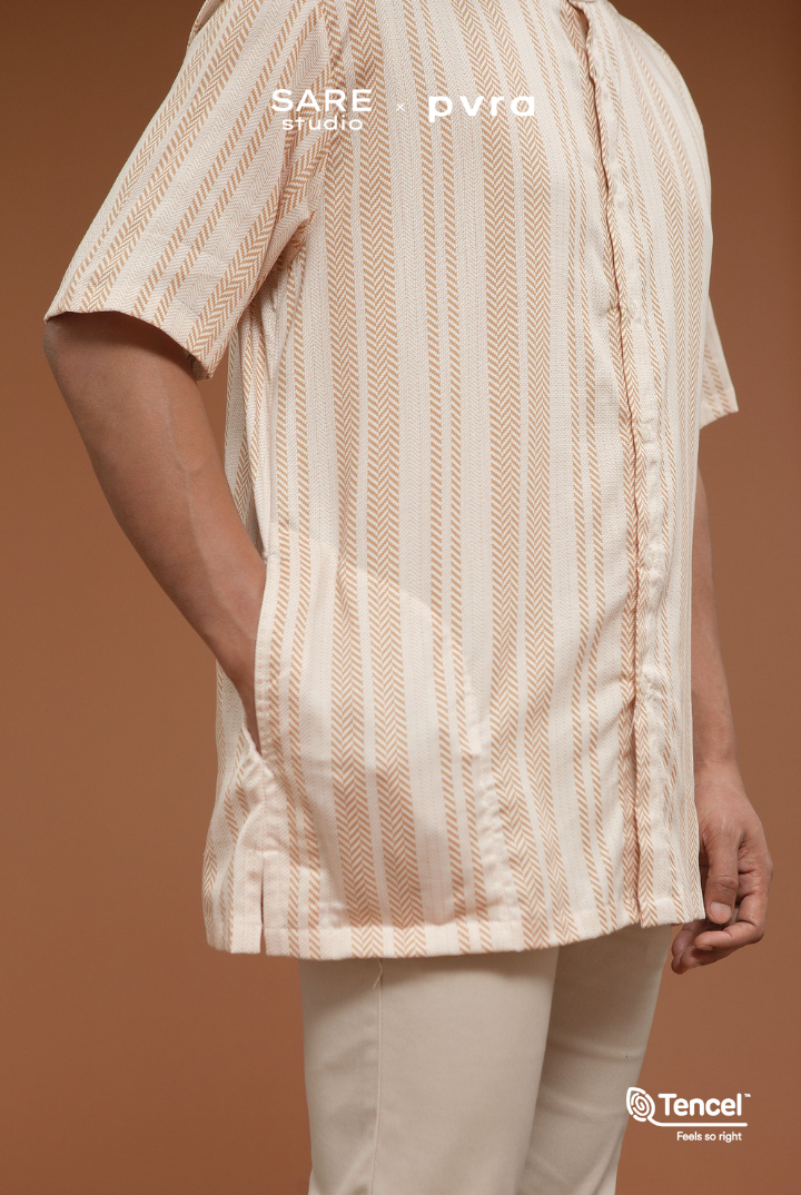 Paso Stand Collar Shirt in Sand Woven