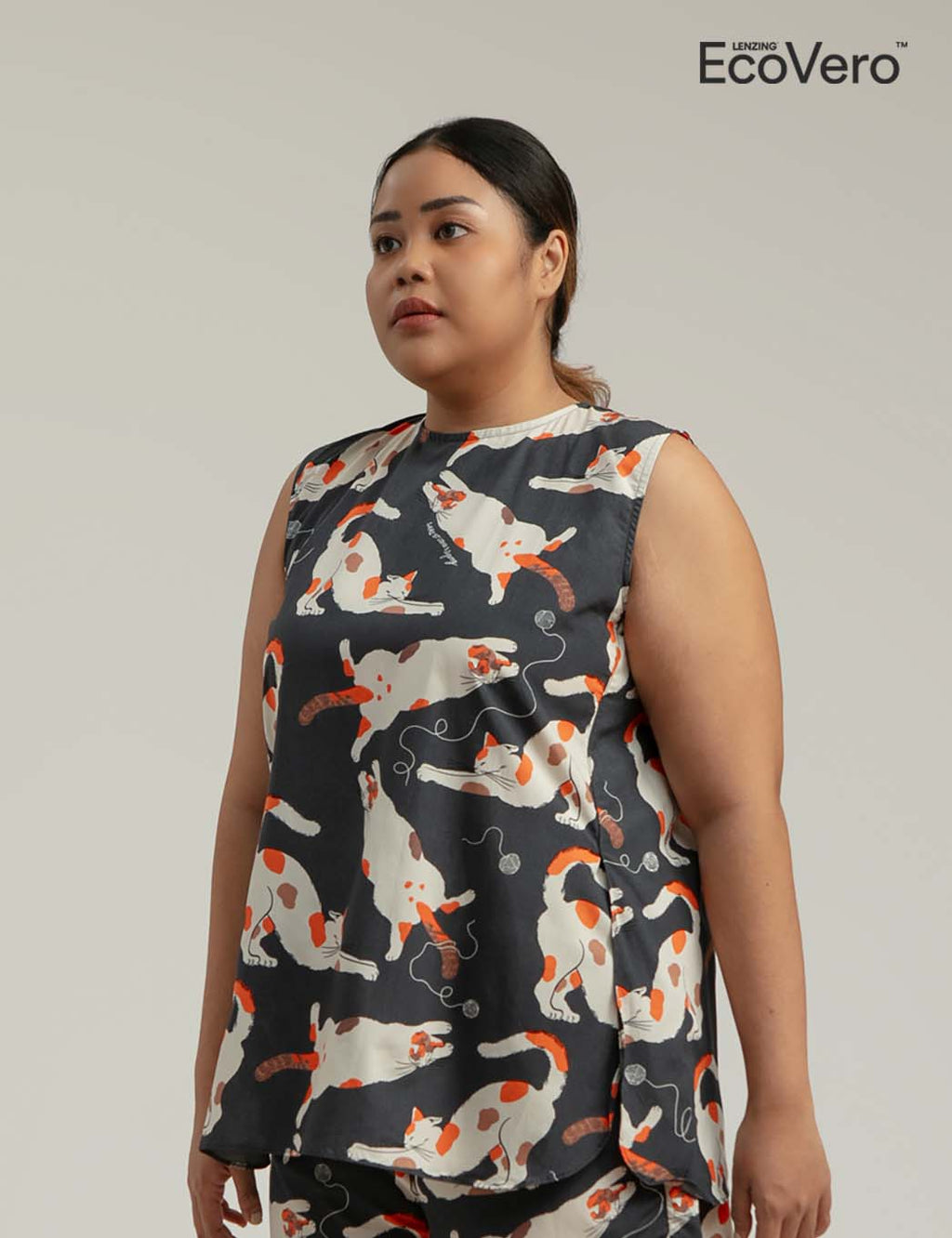 Bila Sleeveless Top in Grey Gembul