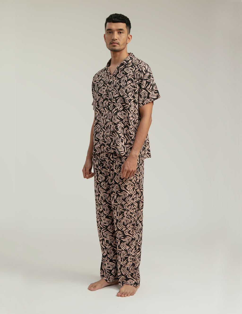 Dali Unisex Relax Top in Black Bamboo