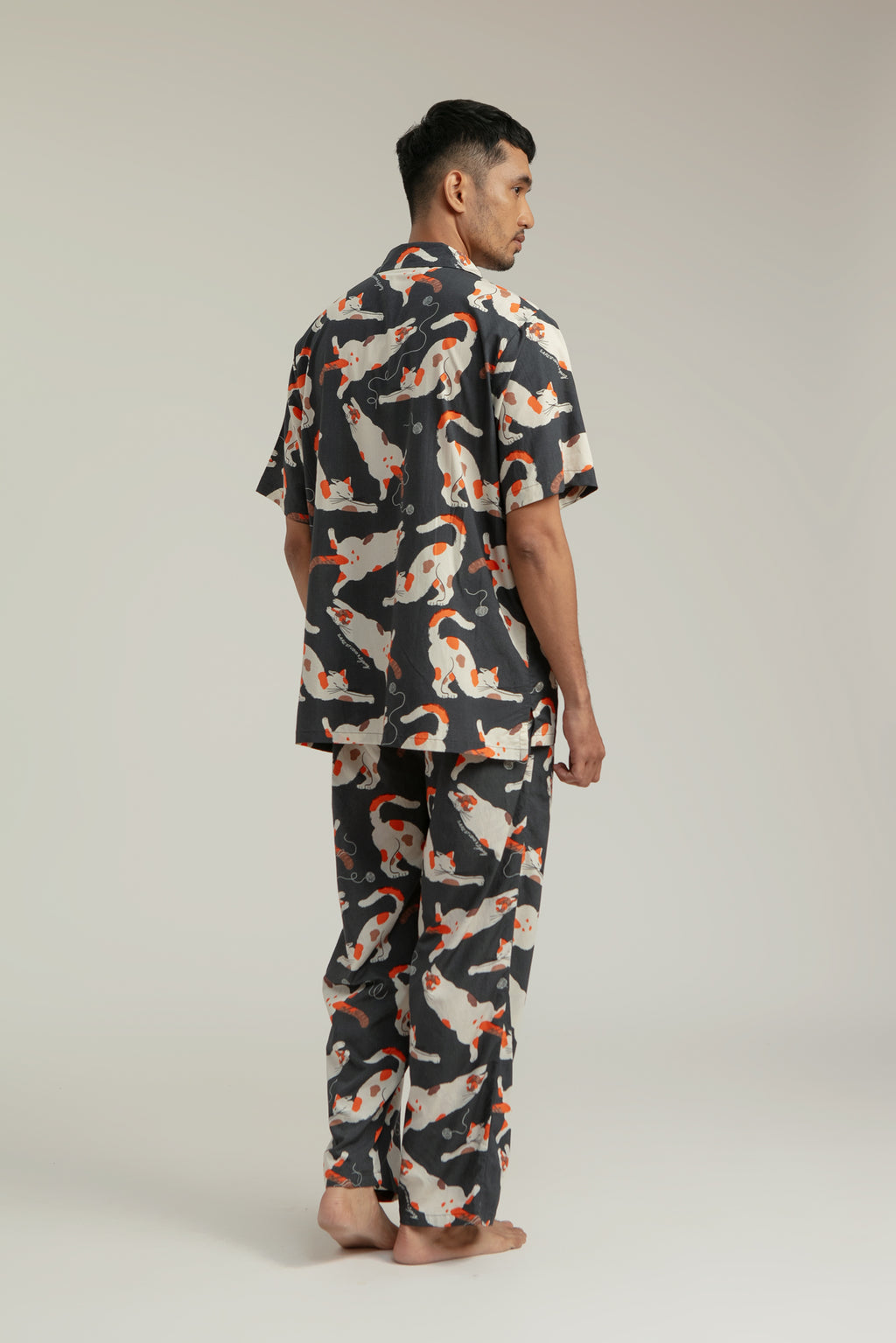 Kasturi Set in Grey Gembul