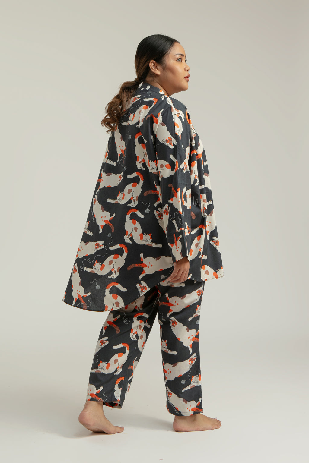 Prau Long Sleeve Pajama Top in Grey Gembul