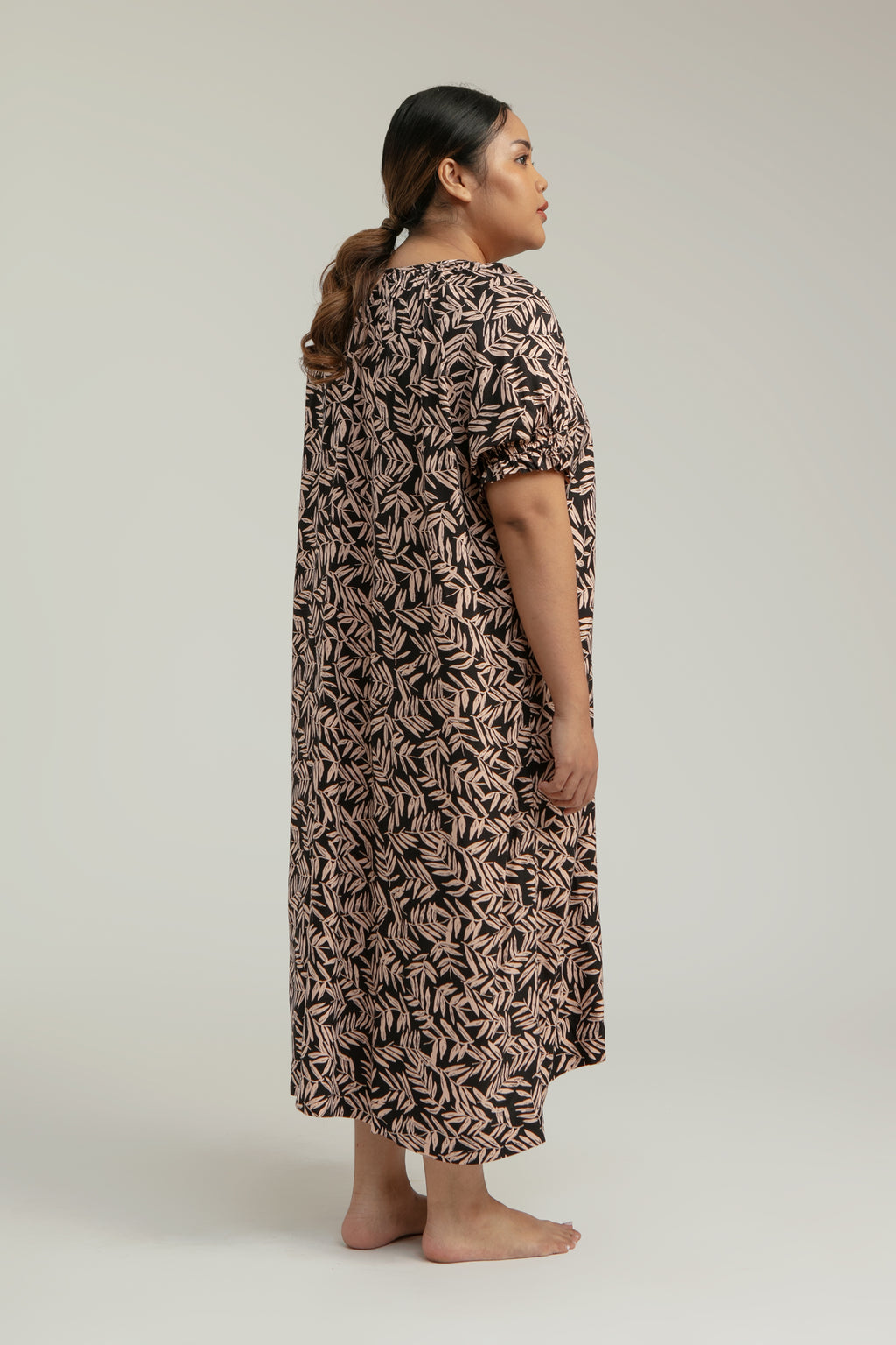 Kumala Puff Sleeve Dress in Black Bamboo