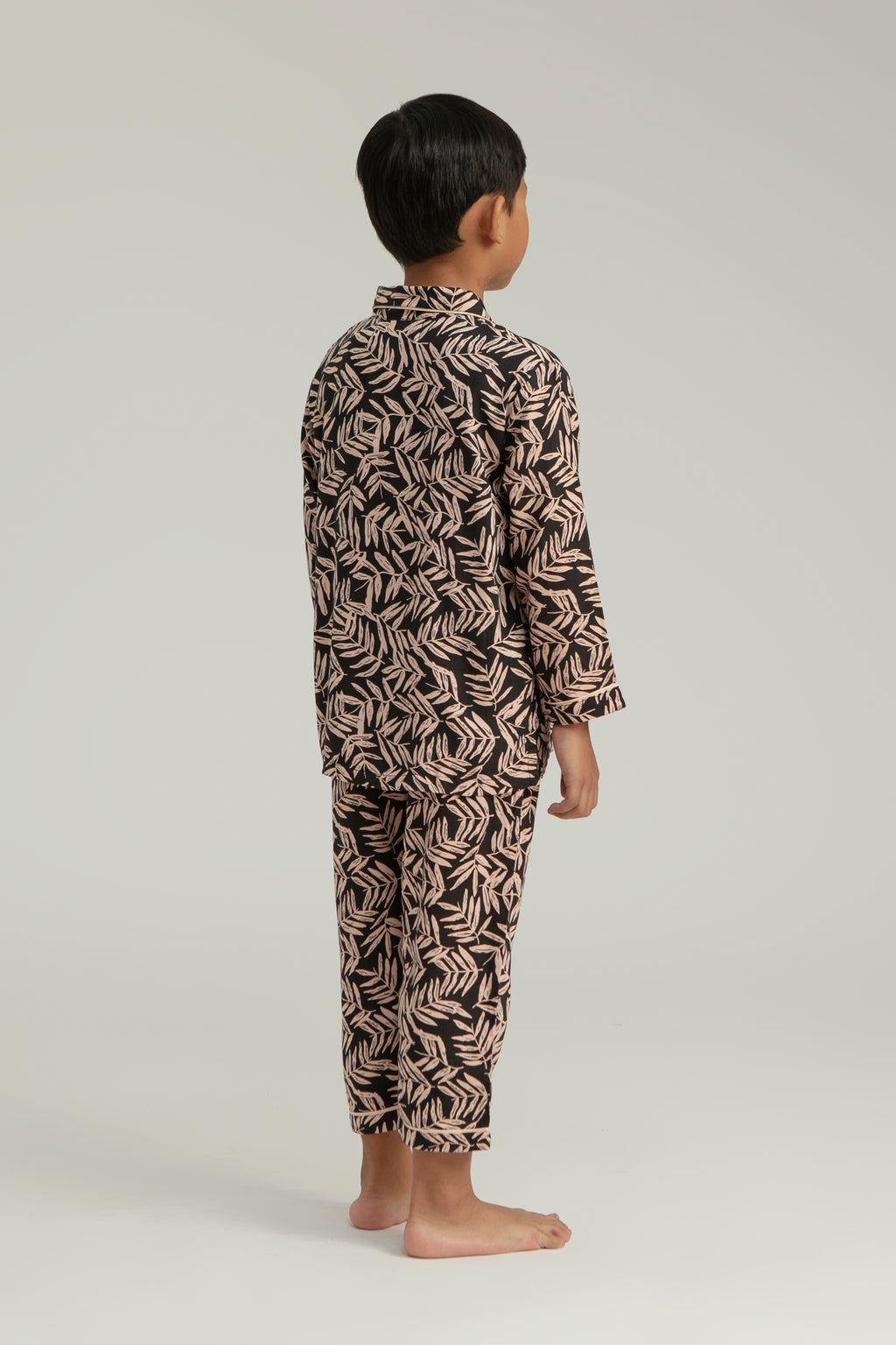 Praya Parigi Kids Long Sleeve Set in Black Bamboo