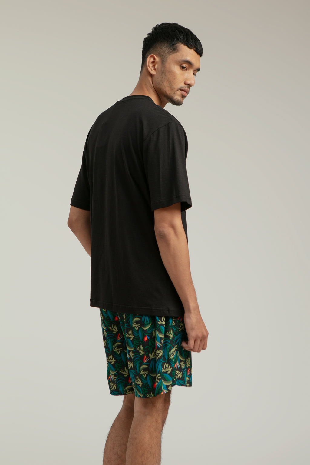 Bajo Unisex T-shirt in Black