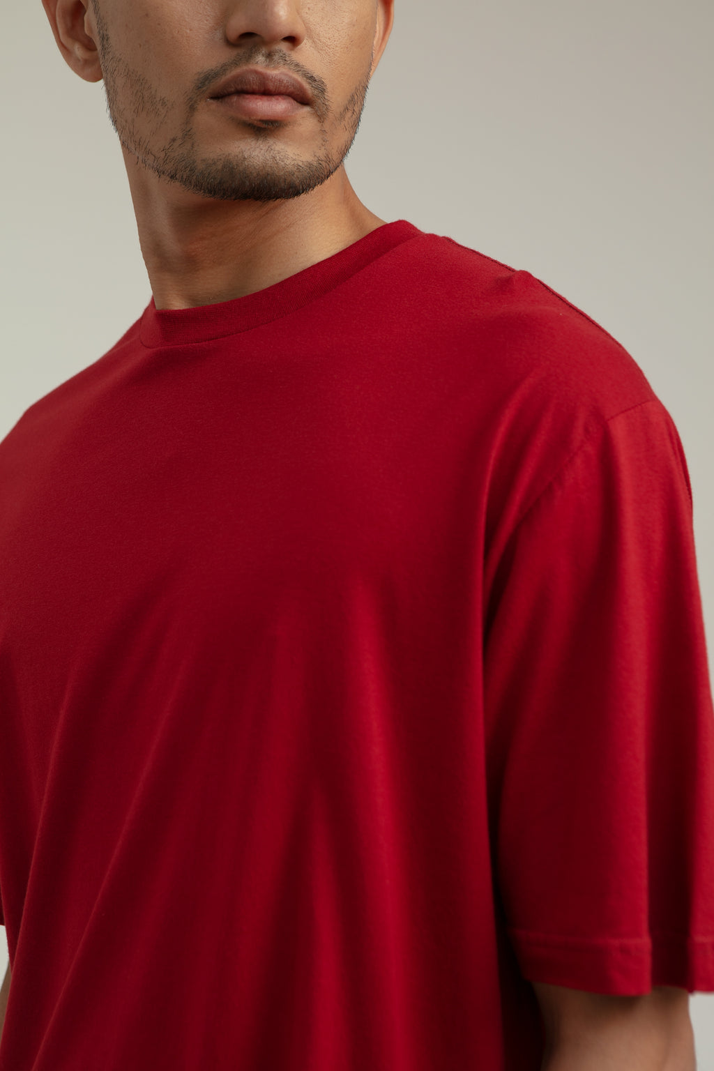 Bajo Unisex T-shirt in Ruby Red