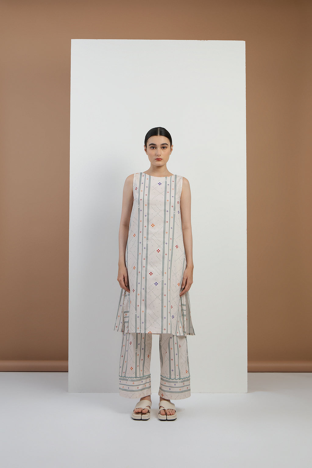 Harau Sleeveless Tunic in Bone Bajamba