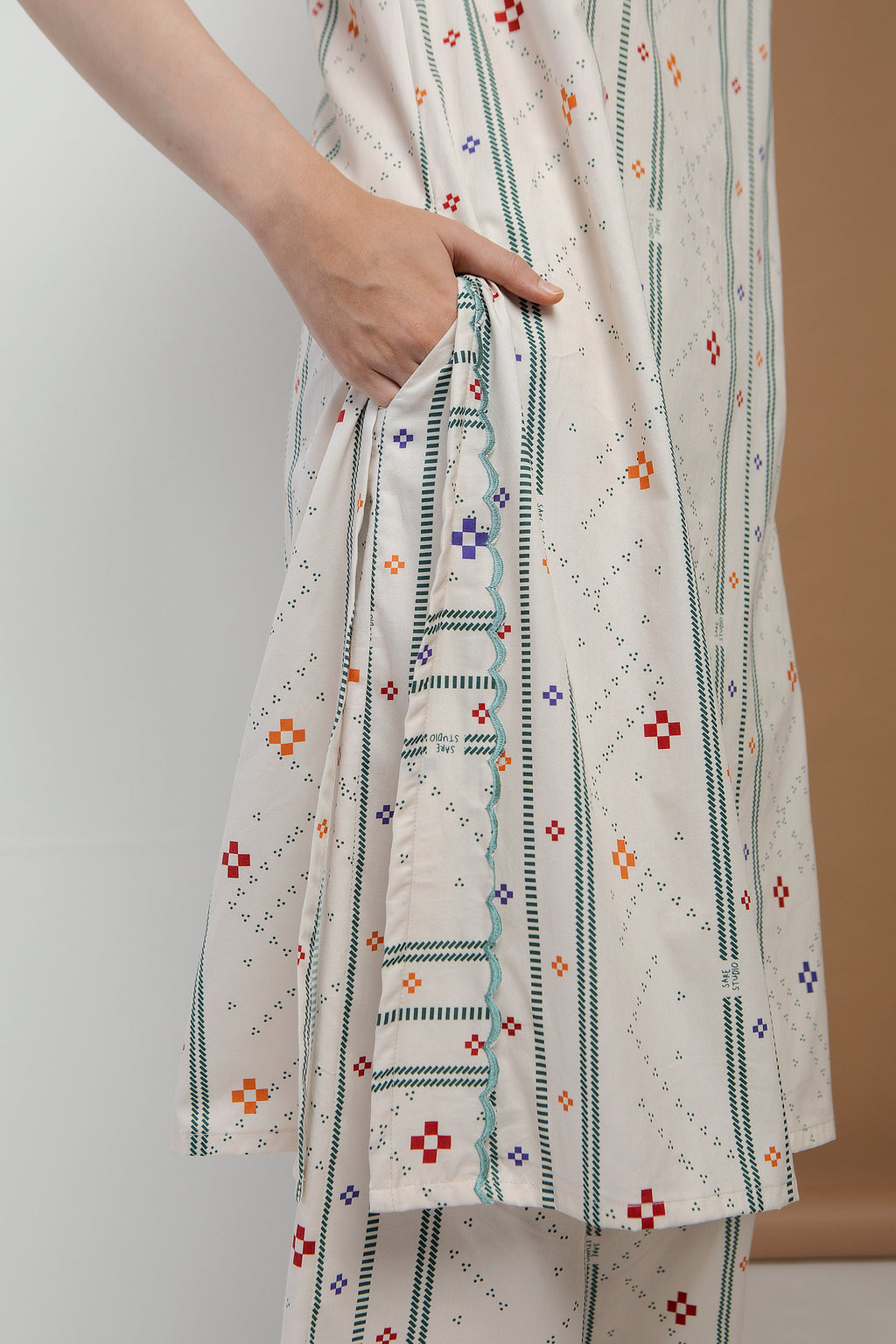 Harau Sleeveless Tunic in Bone Bajamba