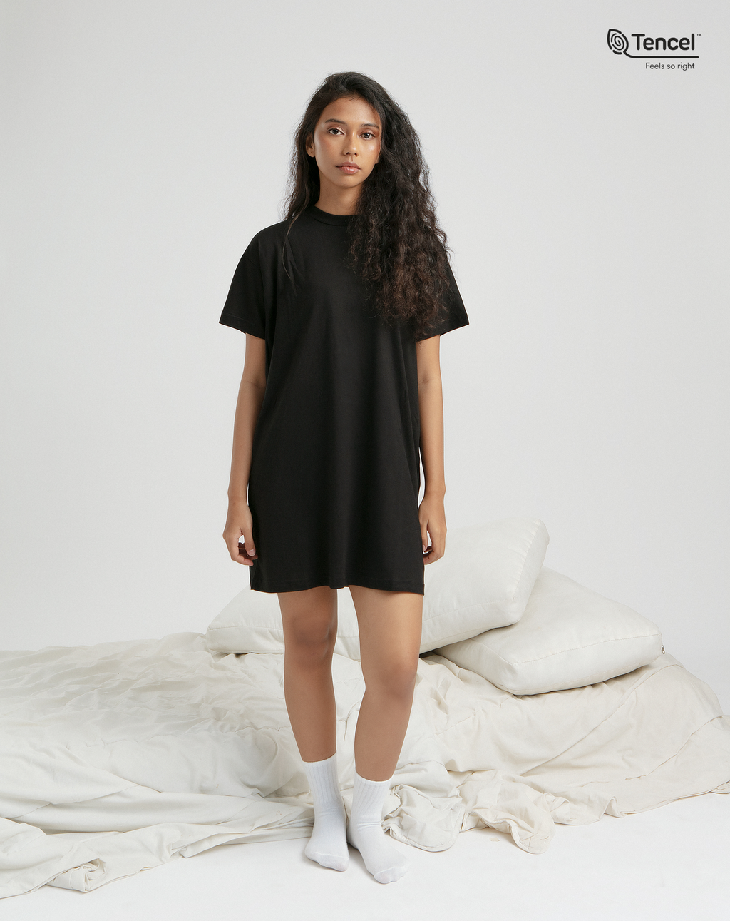 Maro T-Shirt Dress in Black