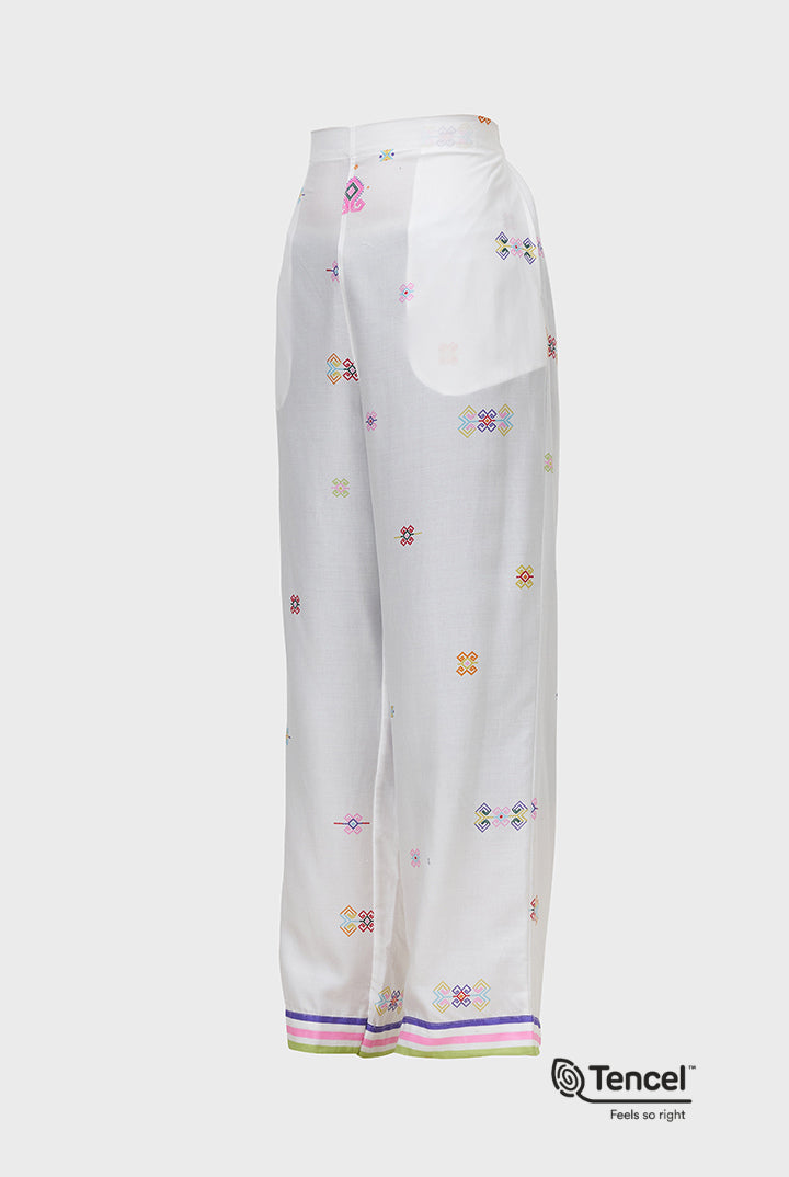 Loa High Waist Pants in White Daya