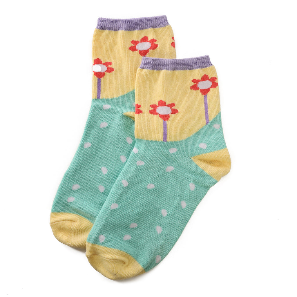 Natura Socks in Yellow