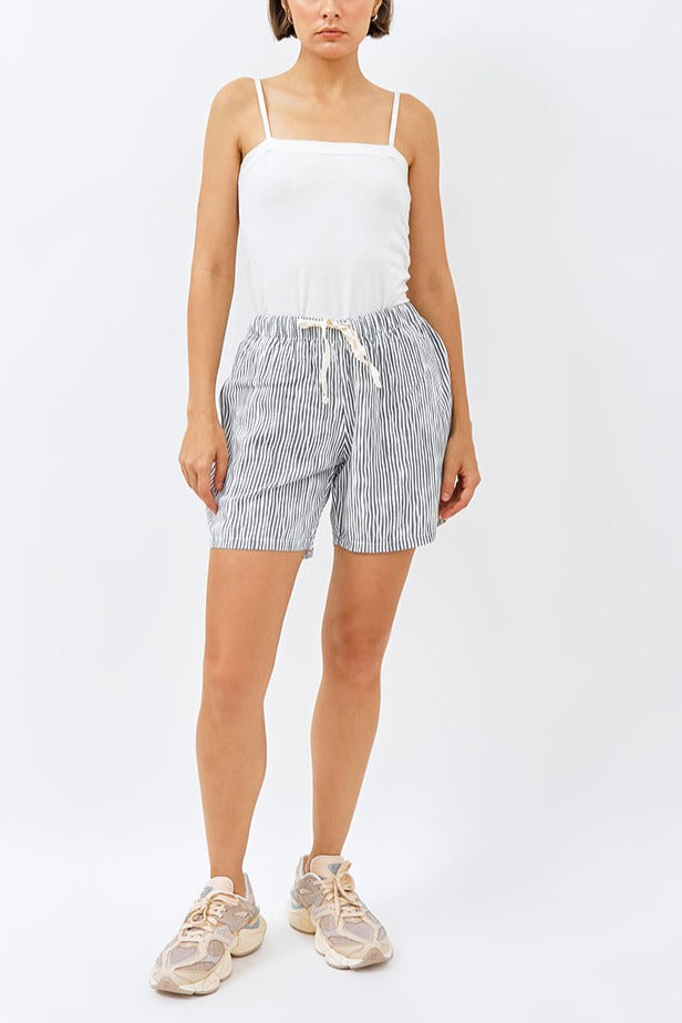 Berau Unisex Relax Shorts in Grey Stripe