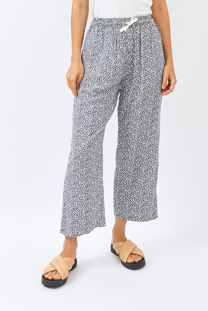 Gani Unisex Relax Pants in Grey Leopard
