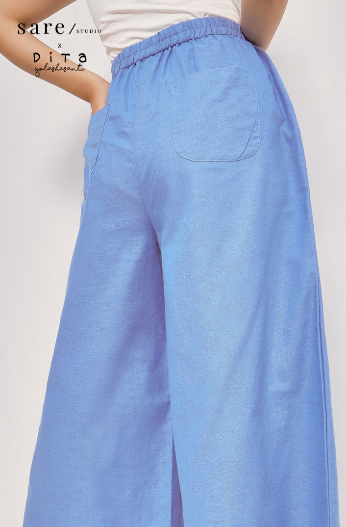 Biu Palazzo Pants in Blue
