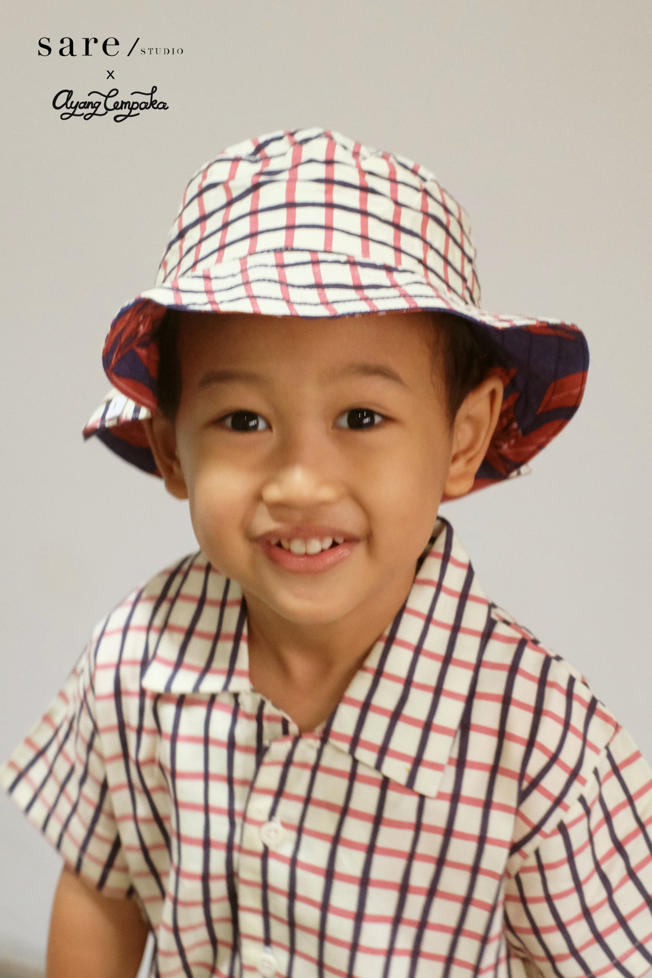 Raha Kids Reversible Bucket Hat in Clove/ Checker